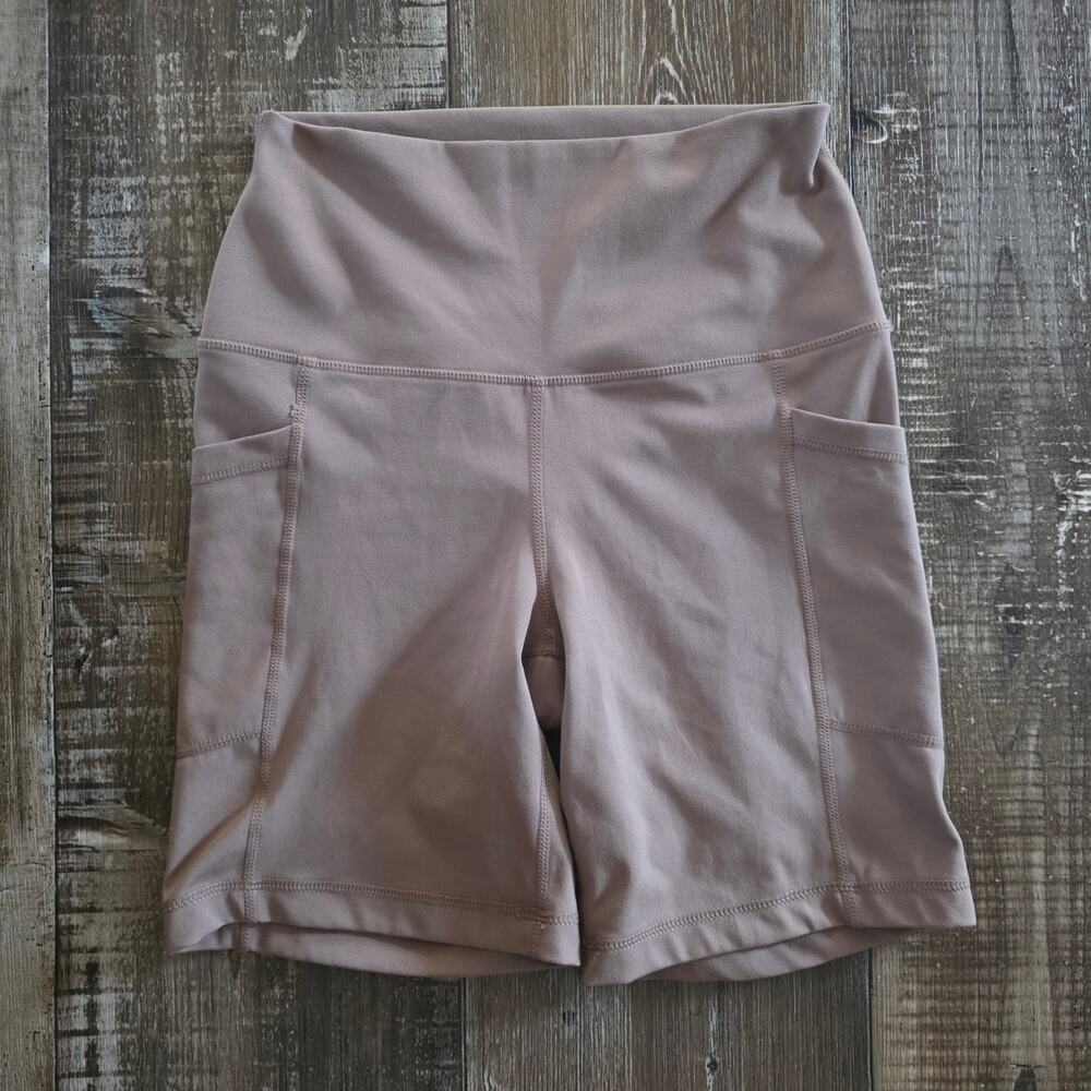 Yogalicious Lux Tribeca 7" High Waist Bike Short Size Small